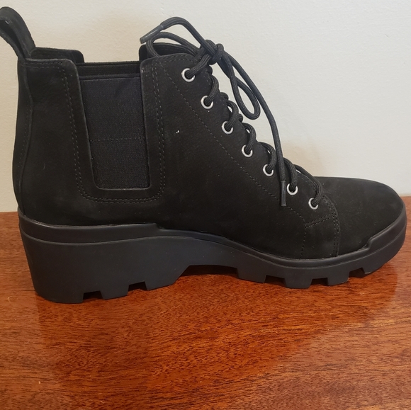 New Eileen Fisher Calm Sherling booties - Picture 3 of 10
